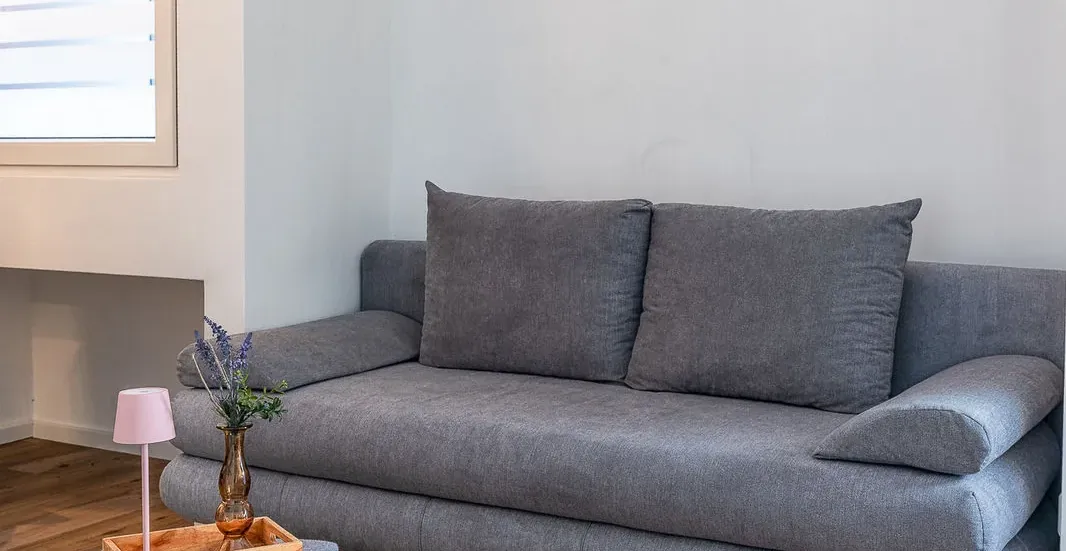 Gezellige zithoek met bijzettafel